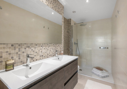 Rynek wtórny · Apartment · Torrevieja · Punta Prima