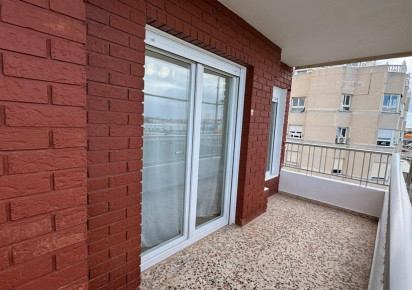 Rynek wtórny · Apartment · Torrevieja · Punta prima