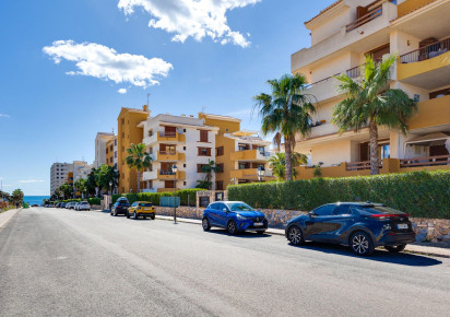 Rynek wtórny · Apartment · Torrevieja · Punta Prima