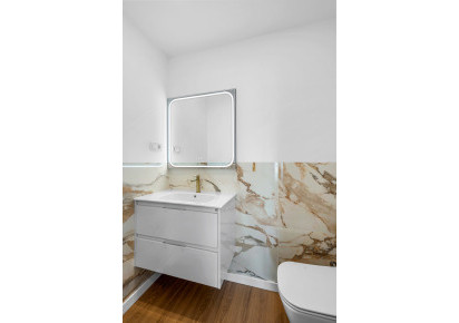 Rynek wtórny · - APARTMENT · Torrevieja · Punta Prima