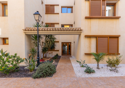 Rynek wtórny · Apartment · Torrevieja · Punta Prima