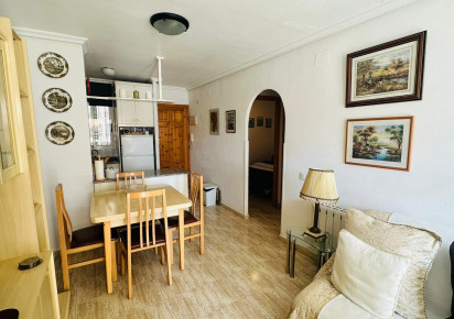 Rynek wtórny · Apartment · Torrevieja · Urbanización San Luis