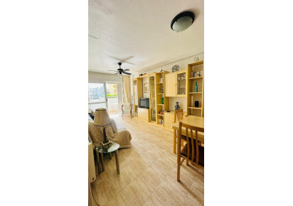 Rynek wtórny · Apartment · Torrevieja · Urbanización San Luis