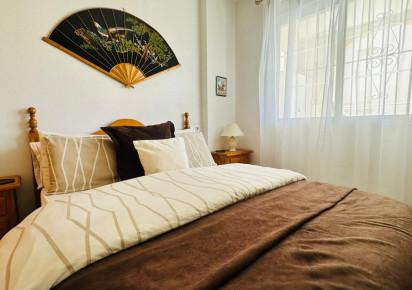 Rynek wtórny · Apartment · Torrevieja · Urbanización San Luis