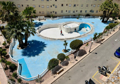 Rynek wtórny · Apartment · Torrevieja · Urbanización San Luis