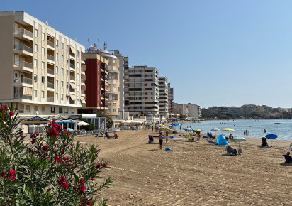 Rynek wtórny · Apartment · Torrevieja