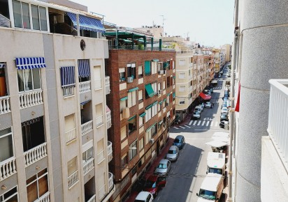 Rynek wtórny · Apartment · Torrevieja