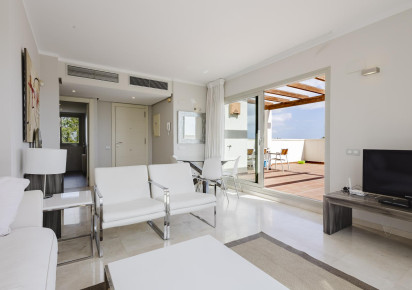 Rynek wtórny · Atico · Orihuela Costa · Las Colinas Golf