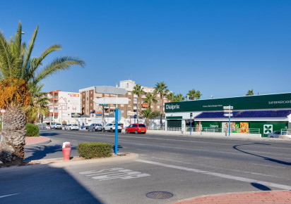 Rynek wtórny · Bungalow · Torrevieja · playa de los naufragos