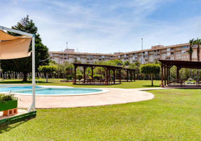 Rynek wtórny · Bungalows Planta Alta · Torrevieja · Parque de las Naciones