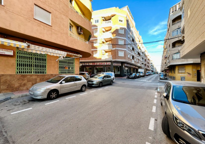 Rynek wtórny · Business · Torrevieja · Center Torrevieja