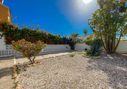 Rynek wtórny · Chalet · Torrevieja · AGUAS NUEVAS