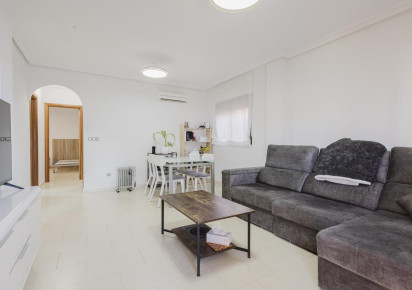 Rynek wtórny · Chalet · Torrevieja · AGUAS NUEVAS