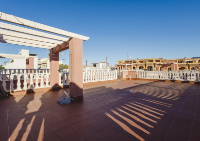 Rynek wtórny · Chalet · Torrevieja · AGUAS NUEVAS