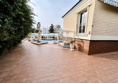 Rynek wtórny · Chalet · Torrevieja · La mata