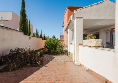 Rynek wtórny · Chalet · Torrevieja · LA SIESTA