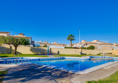 Rynek wtórny · Chalet · Torrevieja · Pueblo - Centro