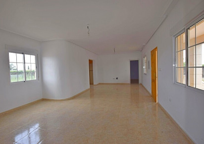 Rynek wtórny · Country house · Dolores · dolores