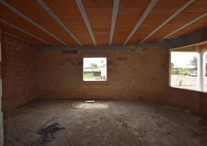 Rynek wtórny · Country house · Dolores · dolores