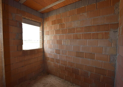 Rynek wtórny · Country house · Dolores · dolores