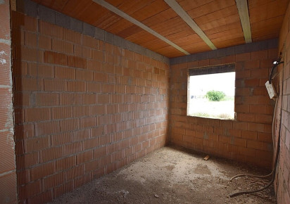 Rynek wtórny · Country house · Dolores · dolores