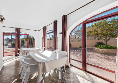 Rynek wtórny · detached house · Calpe