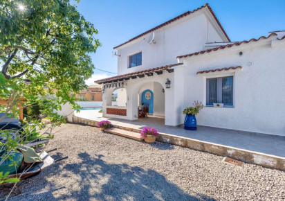 Rynek wtórny · detached house · Calpe