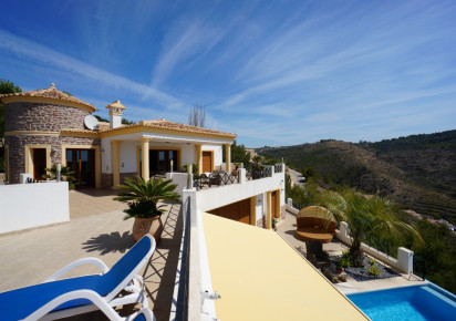 Rynek wtórny · detached house · Calpe