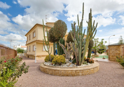 Rynek wtórny · detached house · Orihuela · Hurchillo