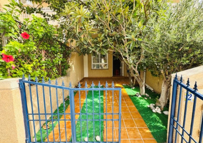 Rynek wtórny · Duplex · Torrevieja · Aguas Nuevas