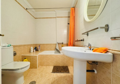 Rynek wtórny · Duplex · Torrevieja · Aguas Nuevas