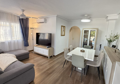Rynek wtórny · House · Orihuela Costa · La Zenia