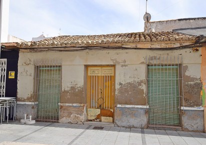 Rynek wtórny · Land · Torrevieja · Paseo de Torrevieja