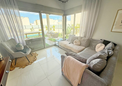 Rynek wtórny · Luxury villa · Orihuela Costa · villamartin