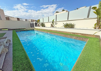 Rynek wtórny · Luxury villa · Orihuela Costa · villamartin