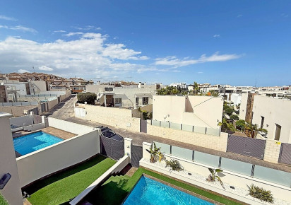 Rynek wtórny · Luxury villa · Orihuela Costa · villamartin
