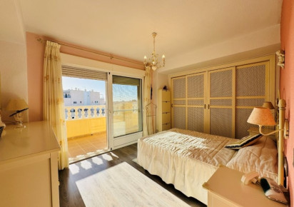 Rynek wtórny · penthouse · La Mata · Alanis