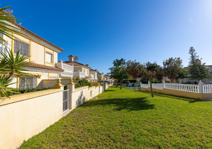 Rynek wtórny · Semi Detached House · La Mata · Playa