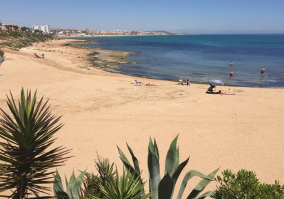 Rynek wtórny · Semi Detached House · La Mata · Playa