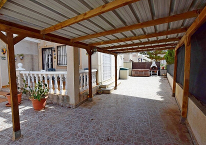 Rynek wtórny · Semidetached villa · Torrevieja · Calas - norte ciudad