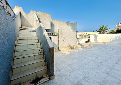 Rynek wtórny · Semidetached villa · Torrevieja · Los balcones