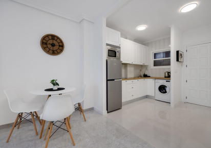 Rynek wtórny · Studio · Torrevieja · Playa del Cura