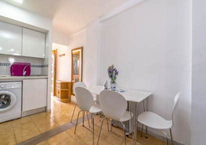 Rynek wtórny · Studios · Torrevieja