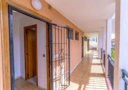 Rynek wtórny · Studios · Torrevieja