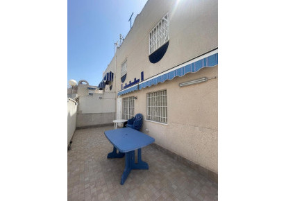 Rynek wtórny · terraced house · Torrevieja · Carrefour