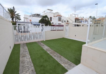 Rynek wtórny · terraced house · Torrevieja · Centro