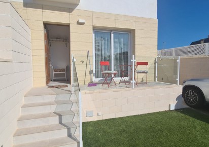 Rynek wtórny · terraced house · Torrevieja · Centro