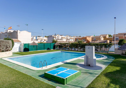 Rynek wtórny · terraced house · Torrevieja · Los balcones