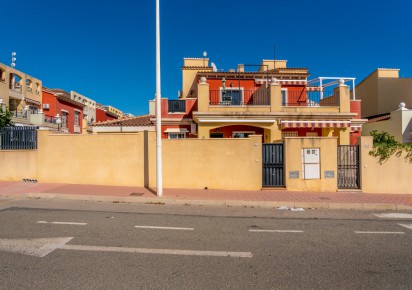 Rynek wtórny · Townhouse · Torrevieja · AGUAS NUEVAS