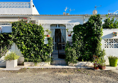 Rynek wtórny · Townhouse · Torrevieja · Urbanización San Luis